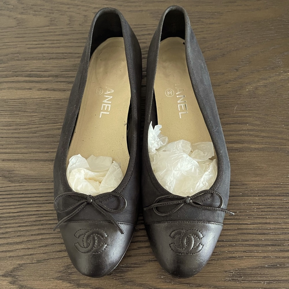 Chanel ballerinas